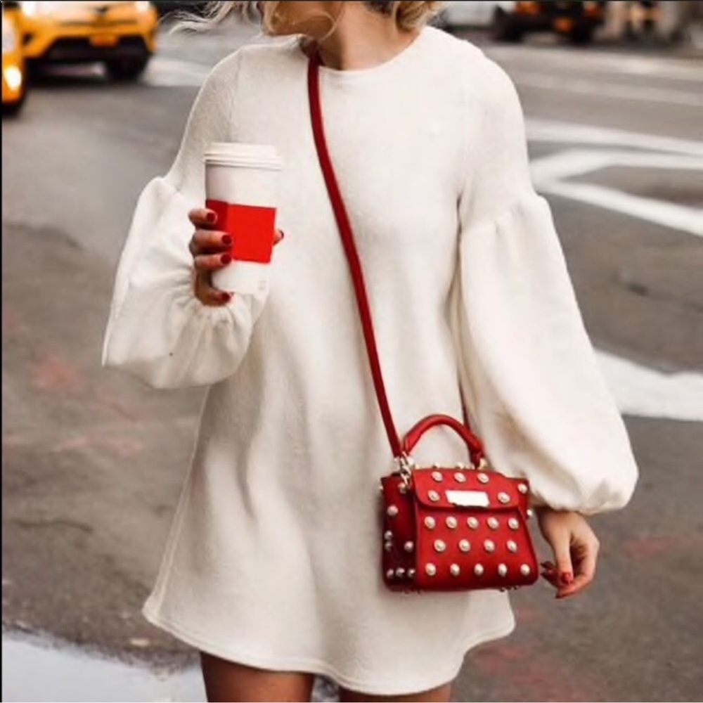 Selfie Leslie Ivory Cream Puff Sleeved Sweater Dress White size medium